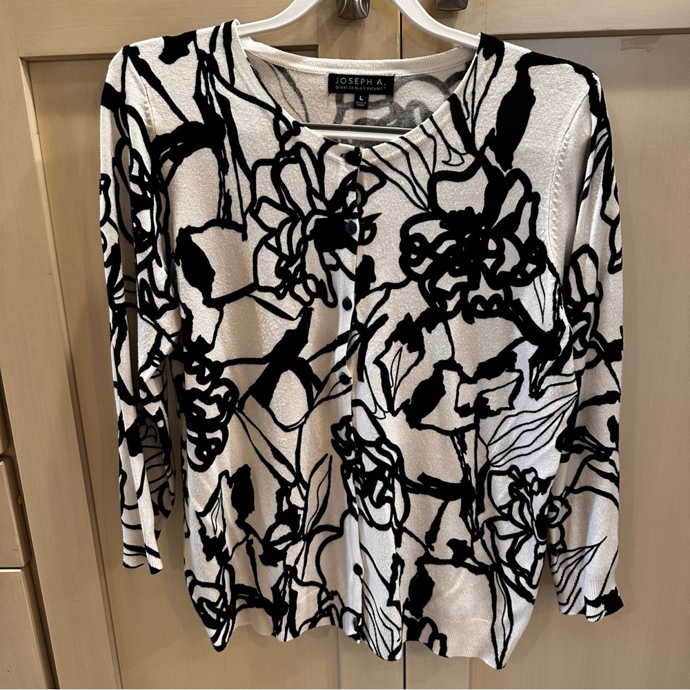 Joseph Black & White Floral Button-Down Top